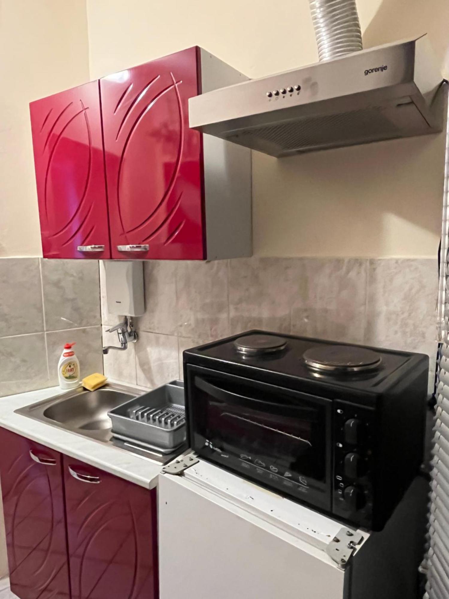 Cozy Apartment In The Center Of Novi Sad! Kültér fotó